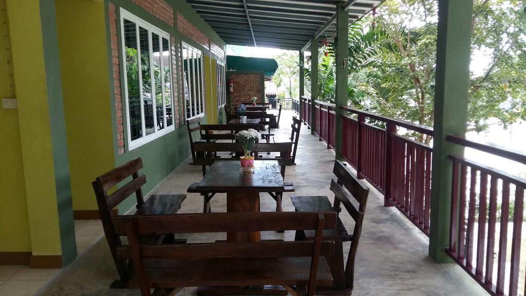 Sunshine Inn Resort Khao Lak Eksteriør bilde