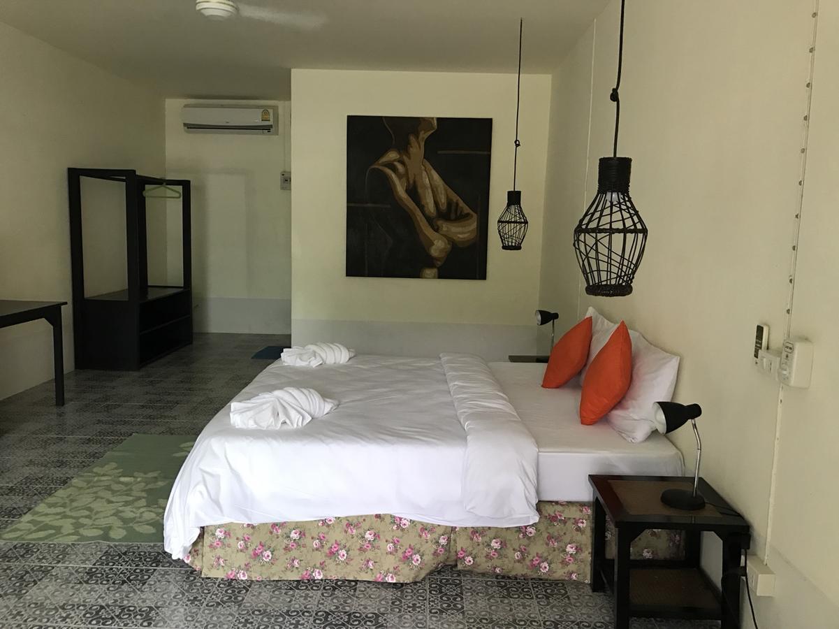 Sunshine Inn Resort Khao Lak Eksteriør bilde