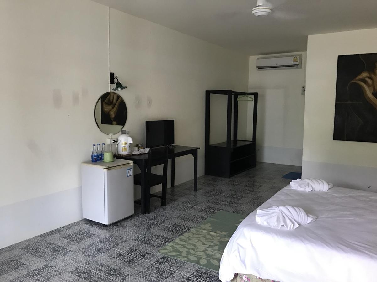 Sunshine Inn Resort Khao Lak Eksteriør bilde