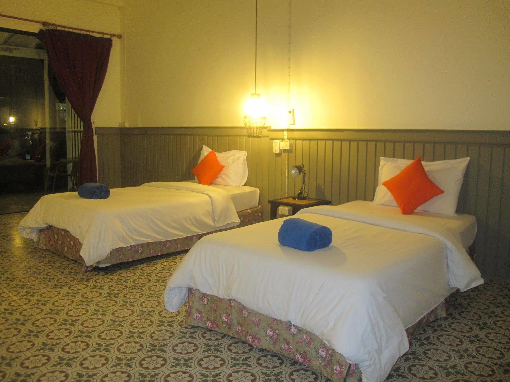 Sunshine Inn Resort Khao Lak Eksteriør bilde