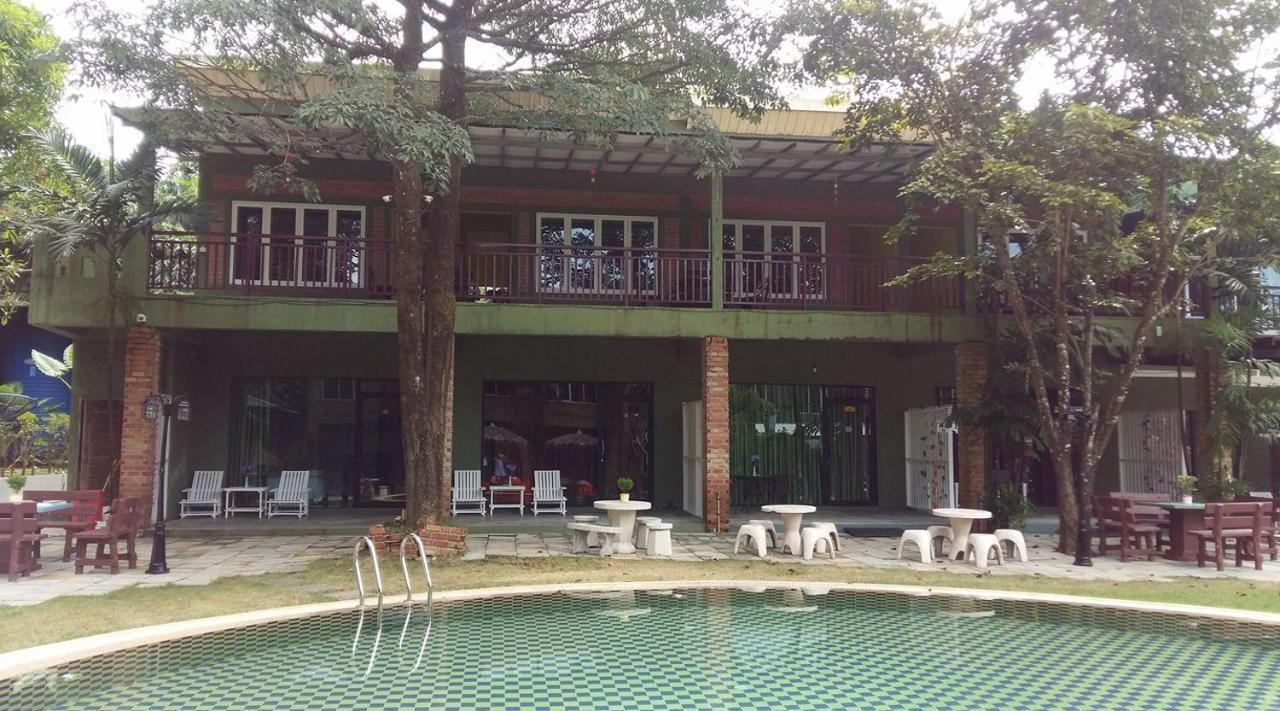 Sunshine Inn Resort Khao Lak Eksteriør bilde